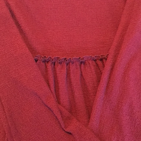 Isabel Maternity Gathered Waist Top - Picture 2 of 5